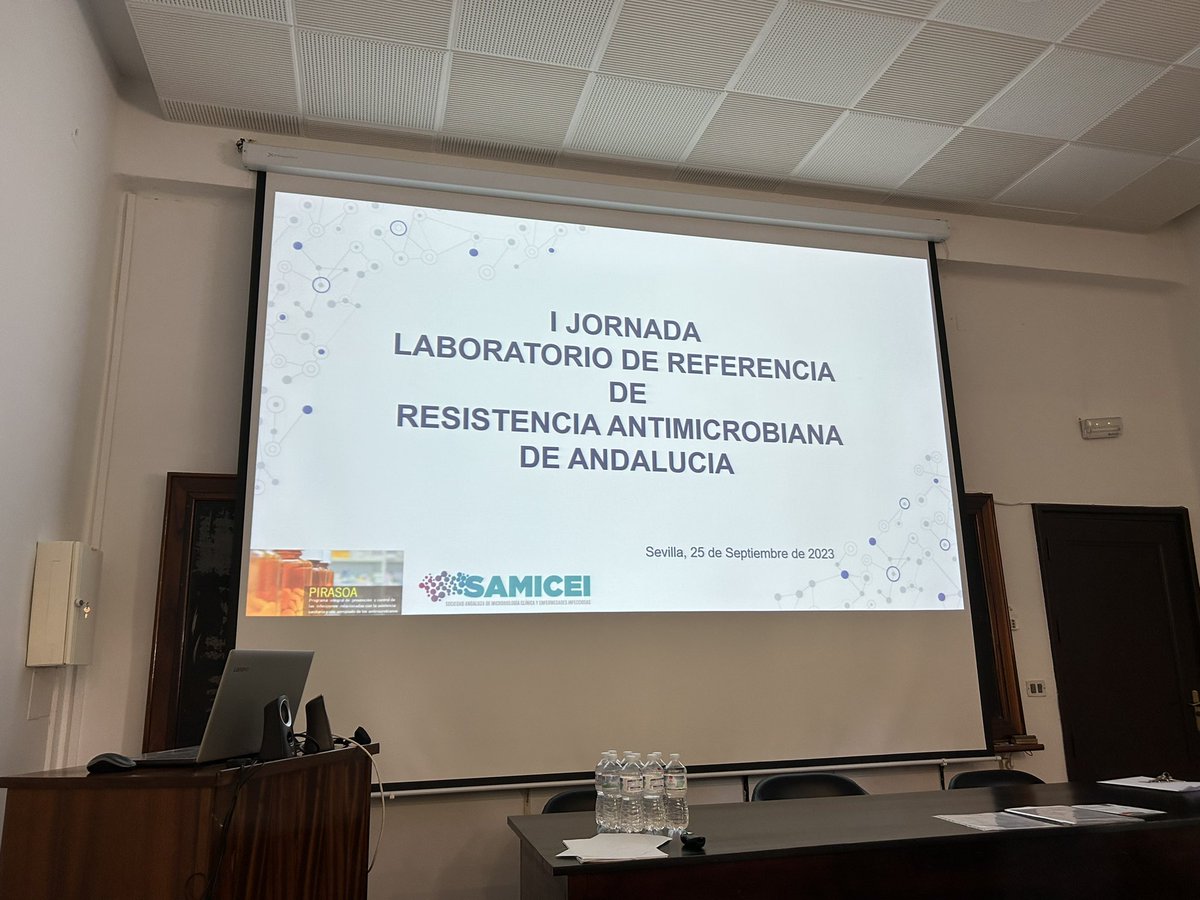 nicomerchante's tweet photo. Hoy se ha celebrado la Primera Jormada del Laboratorio de Referencia de Resistencia Antimicrobiana de Andalucía.

Enhorabuena a todo el equipo del Laboratorio PIRASOA 🙌🏻 y muchas gracias por invitarme a participar 👏🏻 https://t.co/Q9rrRHgI0b
