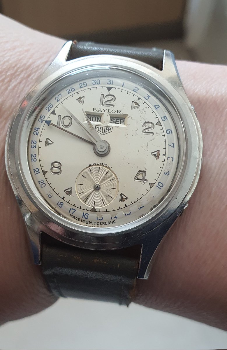 Eklek_tik's tweet photo. @Retrhorlogerie #heuer #Baylor #tripledate #50s automatique... Rareté #heuervintage https://t.co/gXL1eZnC7x