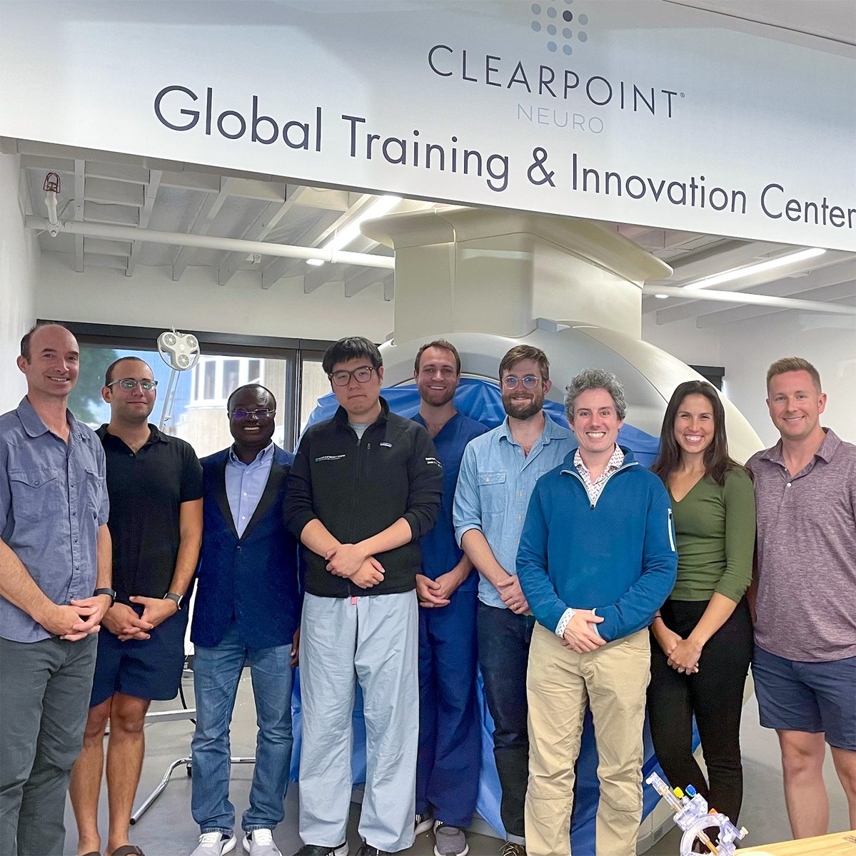 ClearPointNeuro's tweet photo. Congrats to our largest #ClearEducation cohort yet! This bright team of neurosurgical residents/fellows spent the weekend at the #CLPT Global Training & Innovation Center learning ClearPoint #Prism, workflows for DBS, & SmartFlow for clinical trials from Dr Mark Richardson #MedEd https://t.co/wJU5rRDL0b
