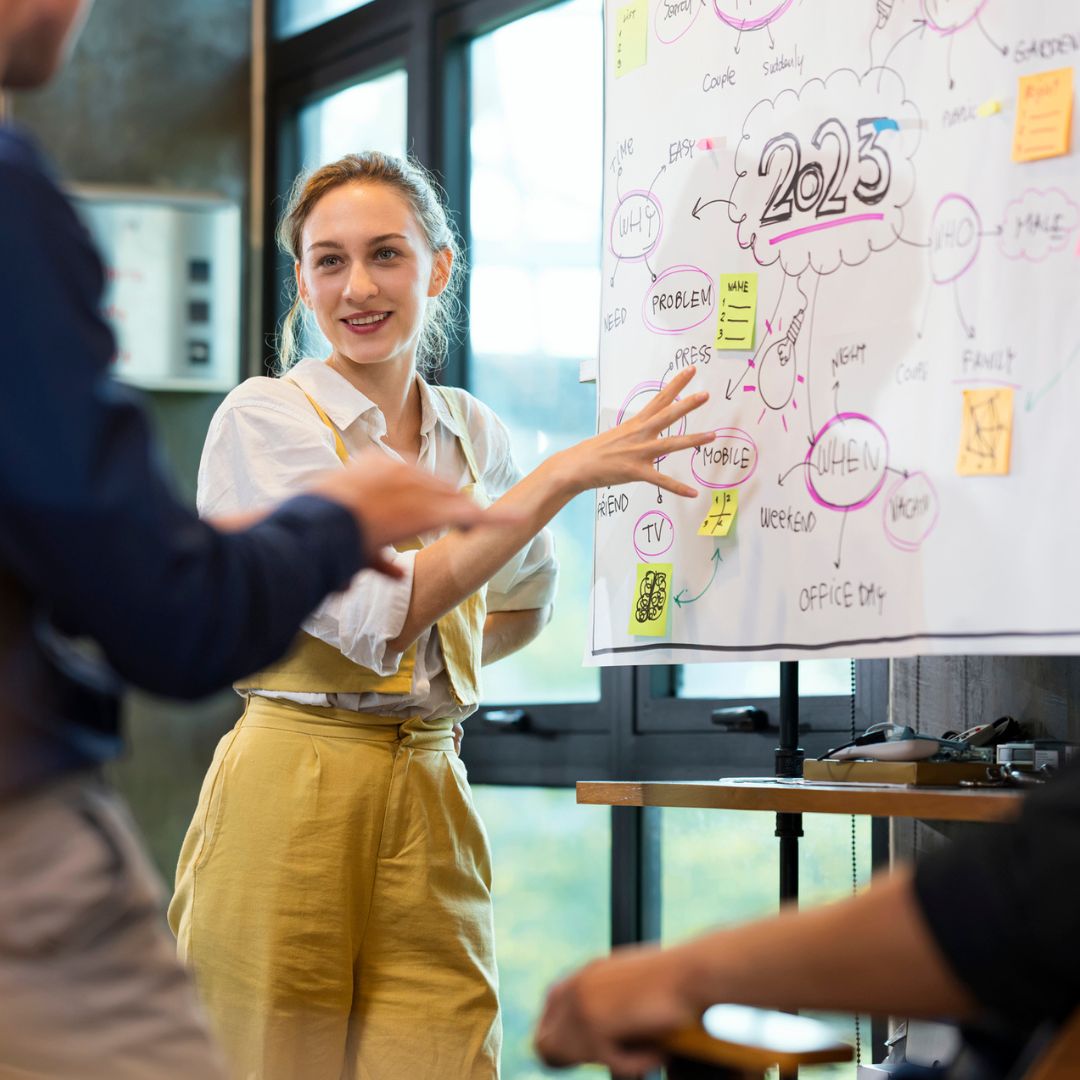 PAXIO's tweet image. "The future belongs to those who believe in the beauty of their dreams." -Eleanor Roosevelt ✨ #MondayMotivation #QOTD