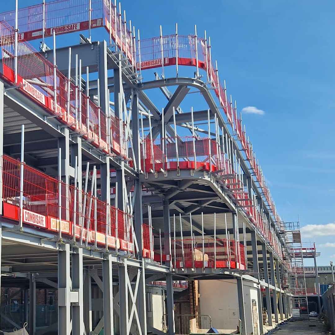 engineeria_uk's tweet photo. Project: 9 Stanhope road
Steel frame building, Composite deck, Ground bearing slab, SuDS
Location: Camberley, Surrey

Project Managers: IBCP Group Ltd
Architects: @spheronarchitects
MEP: Synergy Building Services https://t.co/shdyINBnQm