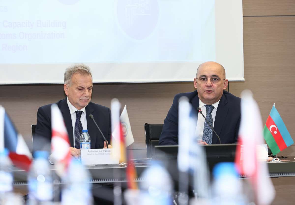 AzGomruk's tweet photo. Ümumdünya Gömrük Təşkilatının (ÜGT) Bakı şəhərində yerləşən Potensialın Gücləndirilməsi üzrə Avropa Regional Ofisində ölkəmizdə fəaliyyət göstərən diplomatik korpusların gömrük və ticarət attaşeləri ilə görüş keçirilib.

Ətraflı: https://t.co/RlliG52djk https://t.co/PPLxuwN2CA