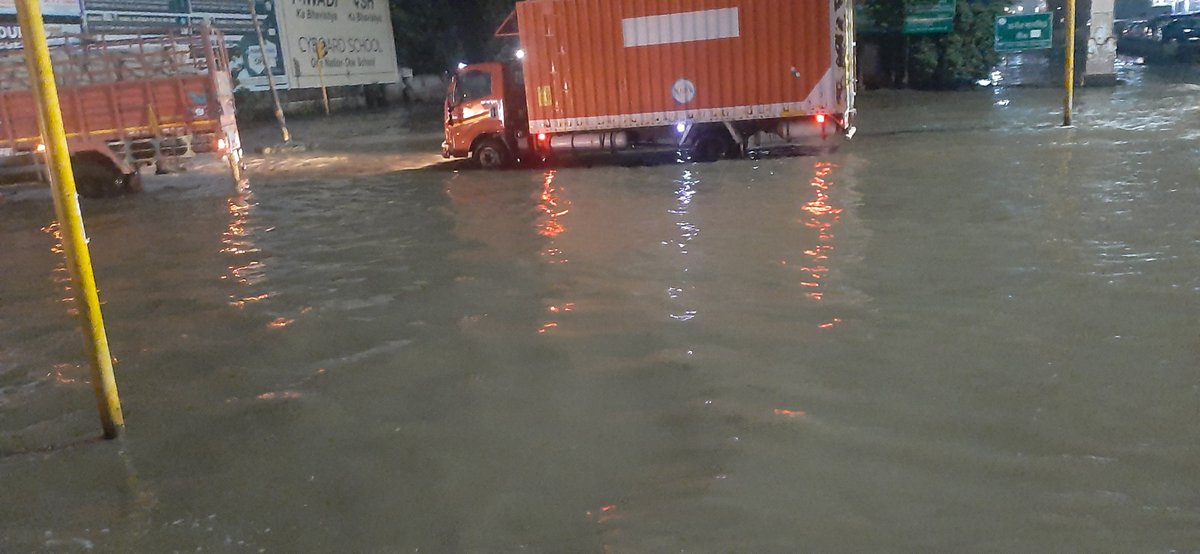 dipeshjoshiG's tweet photo. After more than 1 month suffering continues for #Bhiwadi @RajCMO @BIDAOfficial @BhiwadiCouncil @pantlp @TheLallantop  @zeerajasthan_ @ashokgehlot51 @Rahulshrivstv https://t.co/A5Yn0alTuR