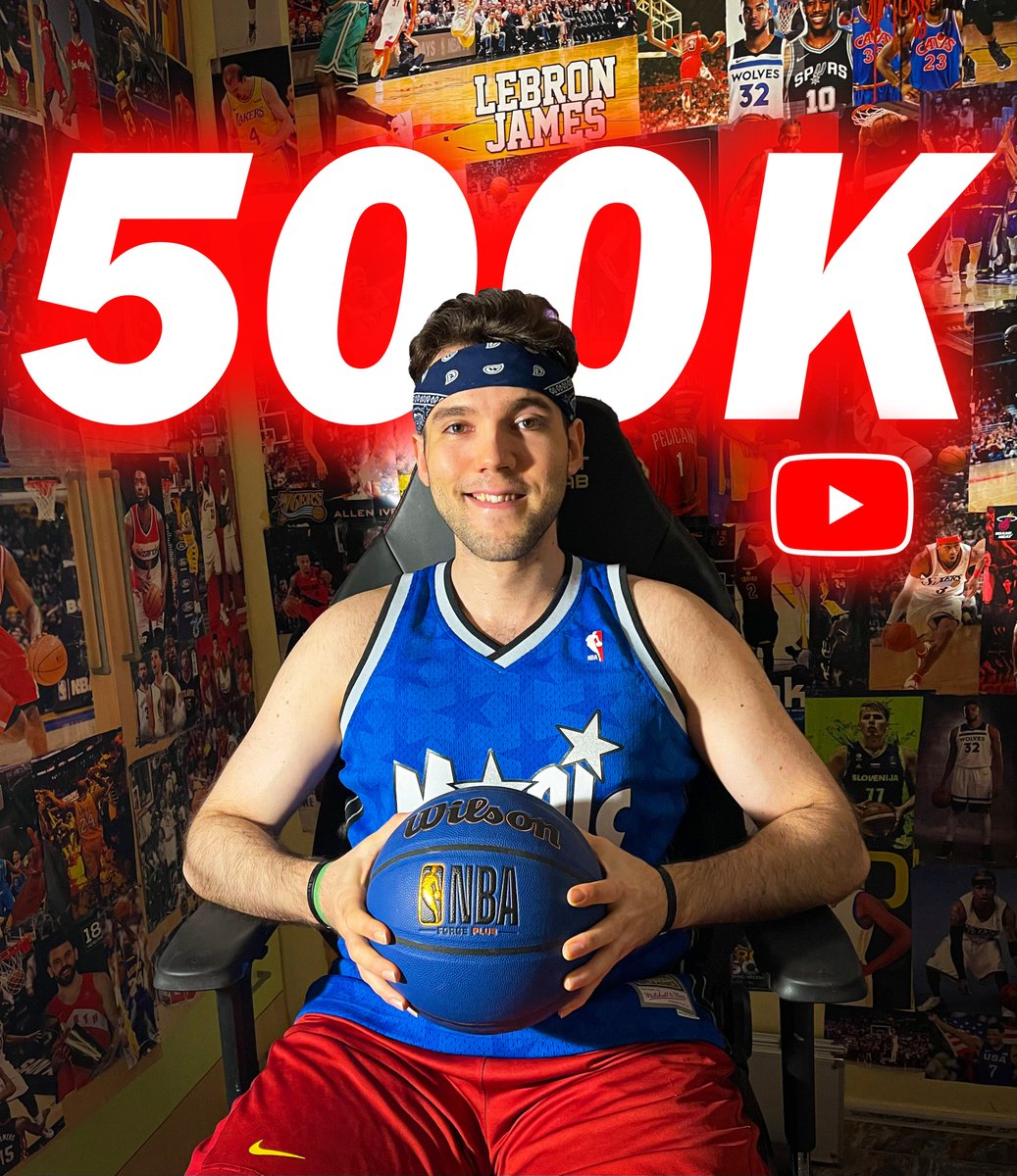 demas6Basket's tweet photo. +500.000 GRACIAS❤️🙏 Ya somos medio millón de suscriptores en el canal de Youtube, en esta gran familia que empecé a construir hace casi 10 años, cuando mi madre me vio hablando solo en mi habitación delante de una cámara y no sabía que estaba haciendo exactamente pero que me apoyaba, como toda mi familia❤️🎥

Dios mío, nunca llegué a imaginar esta cifra y estoy super agradecido. Pero más allá del número, con lo que verdaderamente me quedo es con todas las personas que he conocido a través de esta plataforma, con todas las muestras de apoyo y amor, con todas esas personas que acompañan su desayuno, comida, merienda o cena conmigo, con esas personas que me han dejado entrar en su rutina. A ti que me estás leyendo ahora mismo, GRACIAS DE CORAZÓN.

Un seguidor me dijo que es el canal hispanohablante sobre NBA más grande del mundo, a lo que se me dibujó una sonrisa, pero no por esa hazaña, sino porque pensé en mi yo de hace 10 años que decidió empezar con esta aventura, visualicé a ese adolescente que quería cumplir su sueño.

Y es que el sueño sigue, continuo con la misma ilusión y ganas. No sé si llegaremos al millón, pero lo que sí sé es que con vosotros a mi lado todo es posible.

Muchas gracias a todas las personas que confían en mí. Este logro también es vuestro💪❤️

https://t.co/4NhfI0oDRl