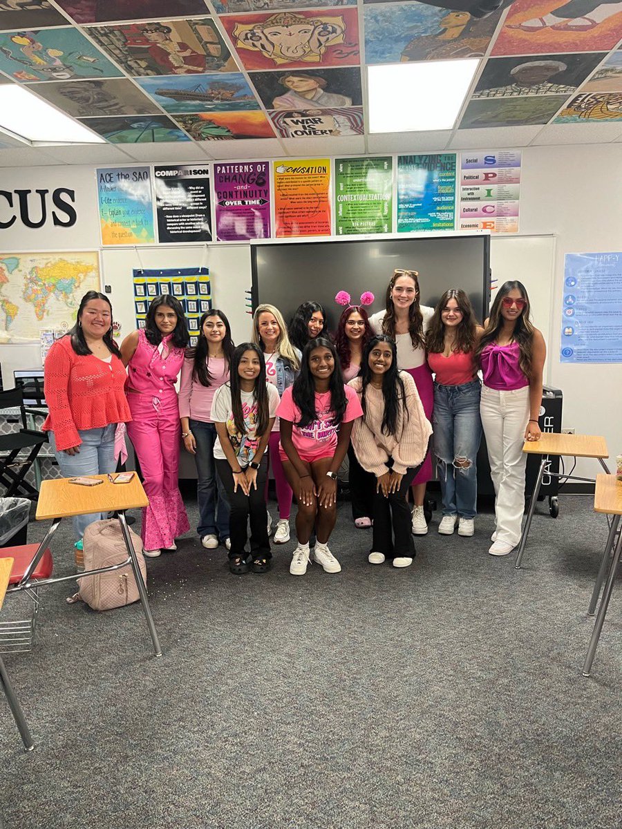 Pals have spirit!! First day of Hoco week was absolutely barbielicous 🩷💗💕💖#allinforaustin #ahspals #Barbie #barbenheimer
