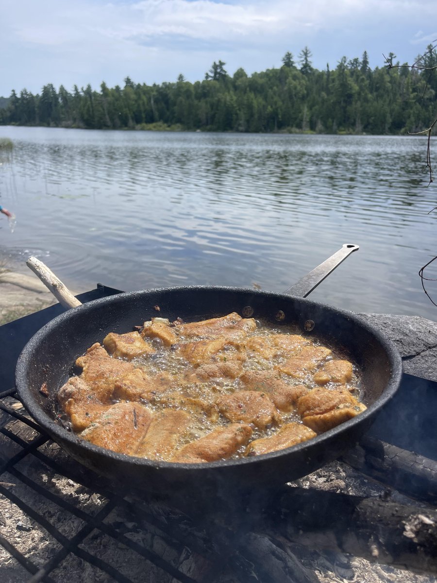 NW_Ontario's tweet photo. Shore lunch is a tradition on any Canadian fishing trip. This one was prepared for you by the guides at @slipperywinds .
https://t.co/ruzQF4iglF
Thanks to Devoted Outdoors for the image.
#gofishinontario #fishing #shorelunch #ontario #sunsetcountry https://t.co/mQHkqCLQtU