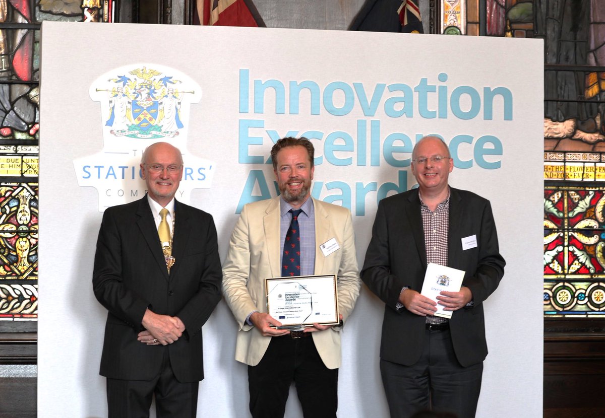 The winner of INNOVATOR OF THE YEAR 🏆goes to ⁦<a href="/daptMedia/">Adapt</a>⁩ for Ms Rose - Adaptive Media Maths Tutorial

a-dapt.com/mathstutorial
#InnovationExcellenceAwards #IEA2023 #StationersAwards