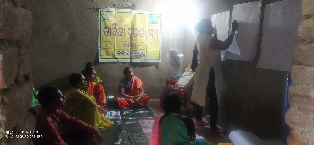 JSMKandhamal's tweet image. Jeebika surakhaya manch, chakapada BLC meeting was Organised for strengthening and sustainability #atamashaktitrust #MSMO #Osm #12baje #collectiveaction #traning #Meeting #empowerment