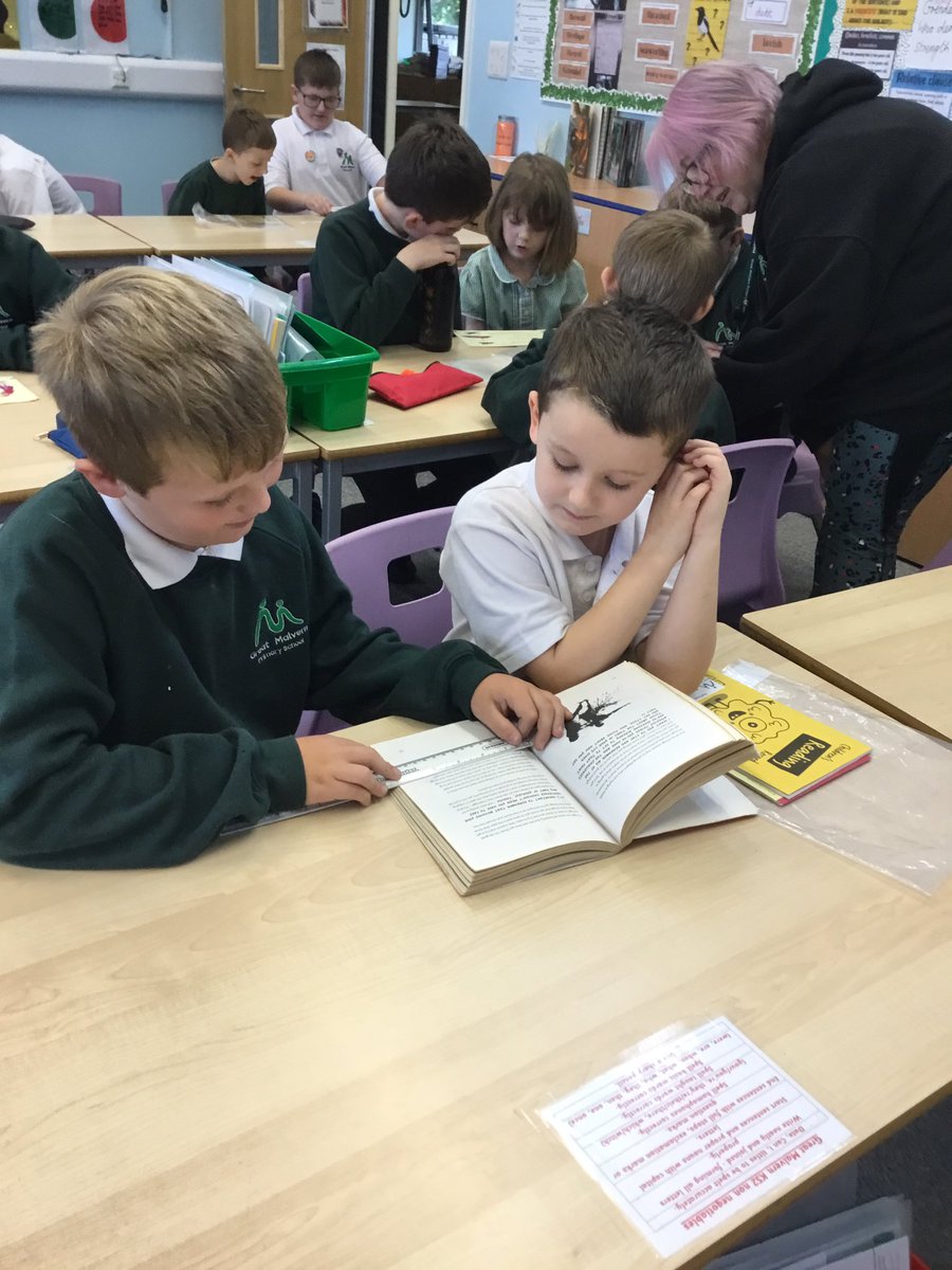 G_M_P_SClass2JG's tweet photo. We really enjoyed our visit to Year 6 the other day. The children had the opportunity to read and share their stories with the older children. https://t.co/esDke8nLD3