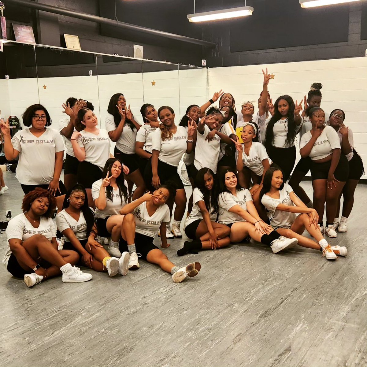 Christina Collins tweet media