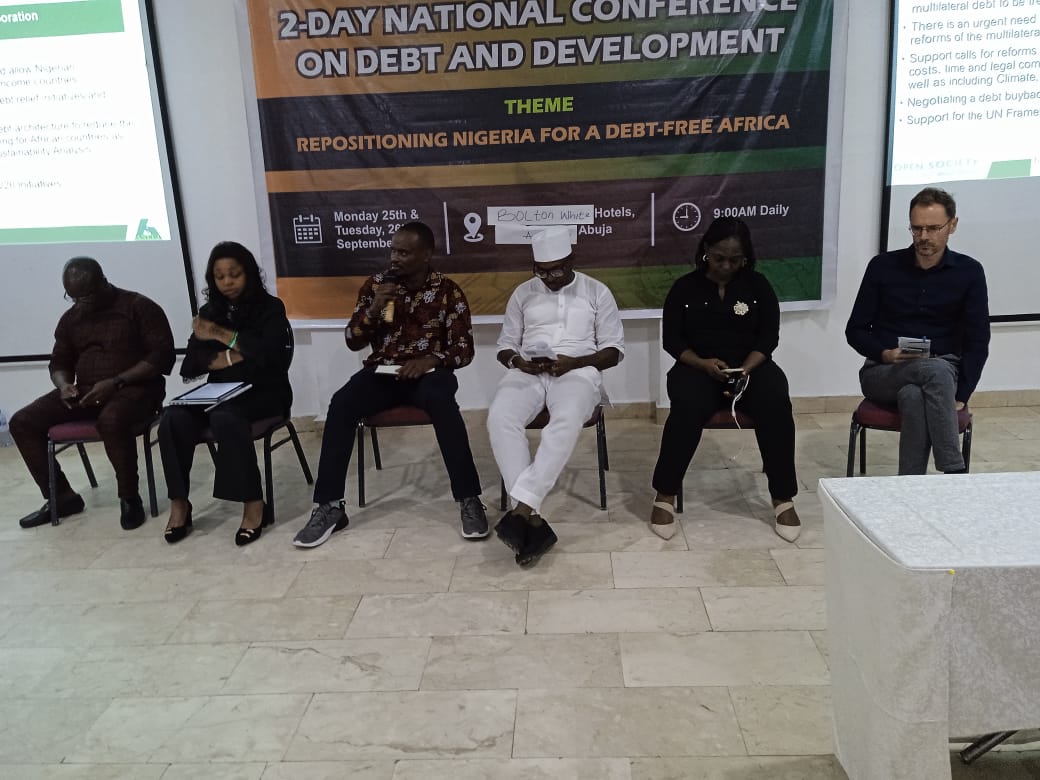 AFRODAD2011's tweet photo. @johnoduk11 from AFRODAD is part of the panel discussing vital reforms for Africa's development within the global financial architecture at the Nigeria debt conference. 🌍 #DebtTalks #DebtFreeAfricaNigeria #RepotioningNigeriaforaDebtFreeAfrica https://t.co/4CHwbaP3oV