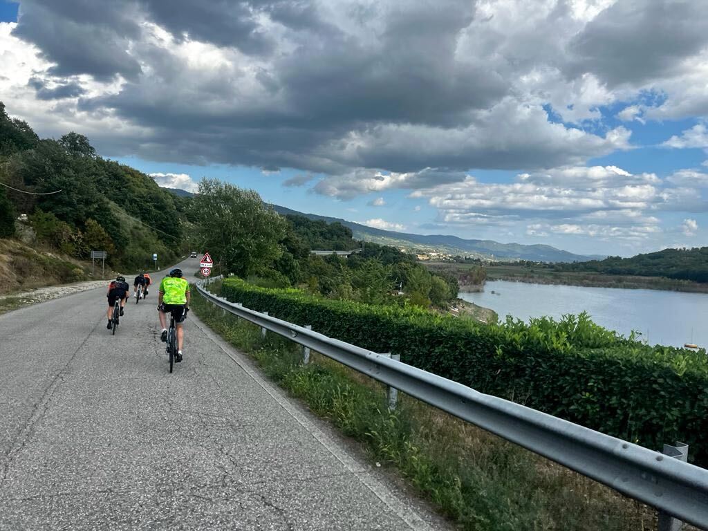 PureStorage's tweet image. Congrats to our cyclists who reached Rome after conquering 622 km of the the Italian mountains 🔝 🚲 

We would like to thank everyone who participated, donated and helped to sponsor this great event! Together we raised an incredible amount of donations for @UNICEF 🎉
#PureGood