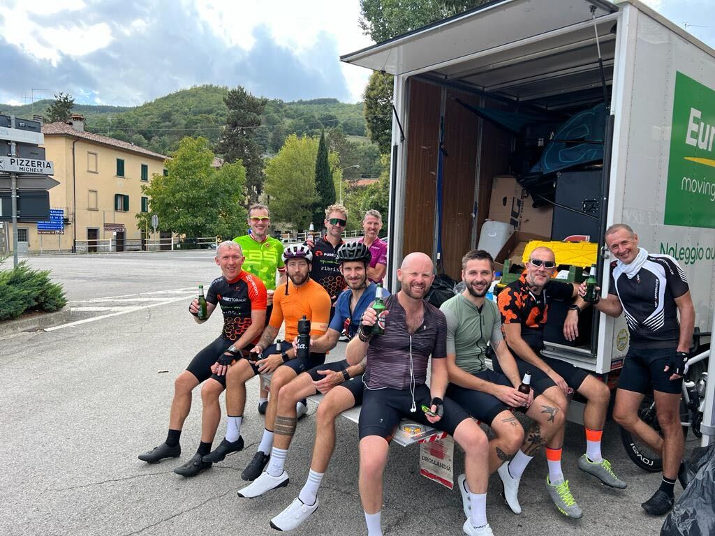 PureStorage's tweet image. Congrats to our cyclists who reached Rome after conquering 622 km of the the Italian mountains 🔝 🚲 

We would like to thank everyone who participated, donated and helped to sponsor this great event! Together we raised an incredible amount of donations for @UNICEF 🎉
#PureGood