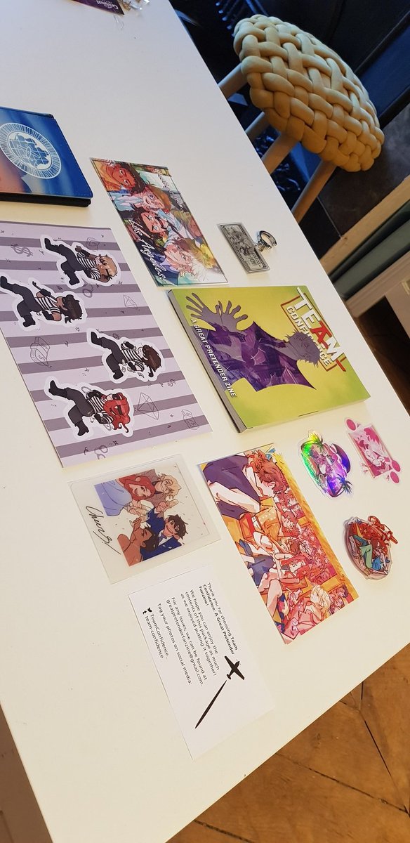 FINALLY received my contributor bundle from <a href="/TeamConfidence_/">Team Confidence ||</a> !! Yayyy!!
Great Pretender was such an important anime for me, it makes me so happy to have been able to participate in this project 💛