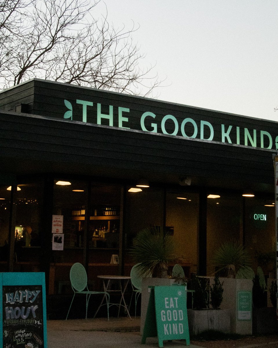eatgoodkind's tweet photo. The one and only Sir William will perform at The Good Kind this Friday, 9/29 from 8pm-12am. 🤩

🍹 Full Bar
🍔 Food Menu
☀️ Misters
🌴 Garden Vibes &amp; Tower Views
🚘 FREE Street Parking in the Neighborhood Around Us
🐶👩‍👩‍👧‍👦 Dog + Family Friendly https://t.co/UyWiRrRjKM