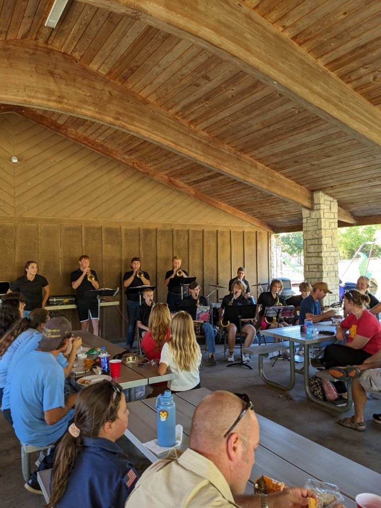 Yesterday Marching Band and Cheer performed at the Keats Fall Festival Parade! Marching Band performed their halftime show and stand tunes for the crowd, and the Jazz Band held their debut performance! We love getting to perform in our communities!