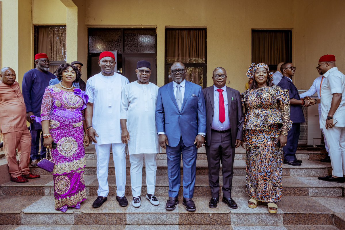 RtHonSheriff's tweet photo. Today, I inaugurated Chairmen and members of the following; Delta State Independent Electoral Commission (DESIEC) with Dr. Jerry Agbaike as Chairman; Local Government Service Commission; with Hon Joseph Otirhue, Chairman and Delta State Contributory Health Commission, Dr. Obidi Austin Chairman and Dr. Isaac Akpoveta as Director General.

All the appointees are well suited for the assignment at hand. Once again, congratulations.