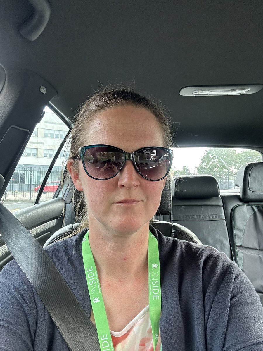 veedubhev's tweet photo. Works AGM tonight. Be good to catch up with colleagues, find out how the past year has been for the charity and the next years forecast #Volunteering #Advocacy #MakingADifference #SupportYourLocalCommunity #YesThatsMyProfessionalPose π https://t.co/8d2f1f8yR0