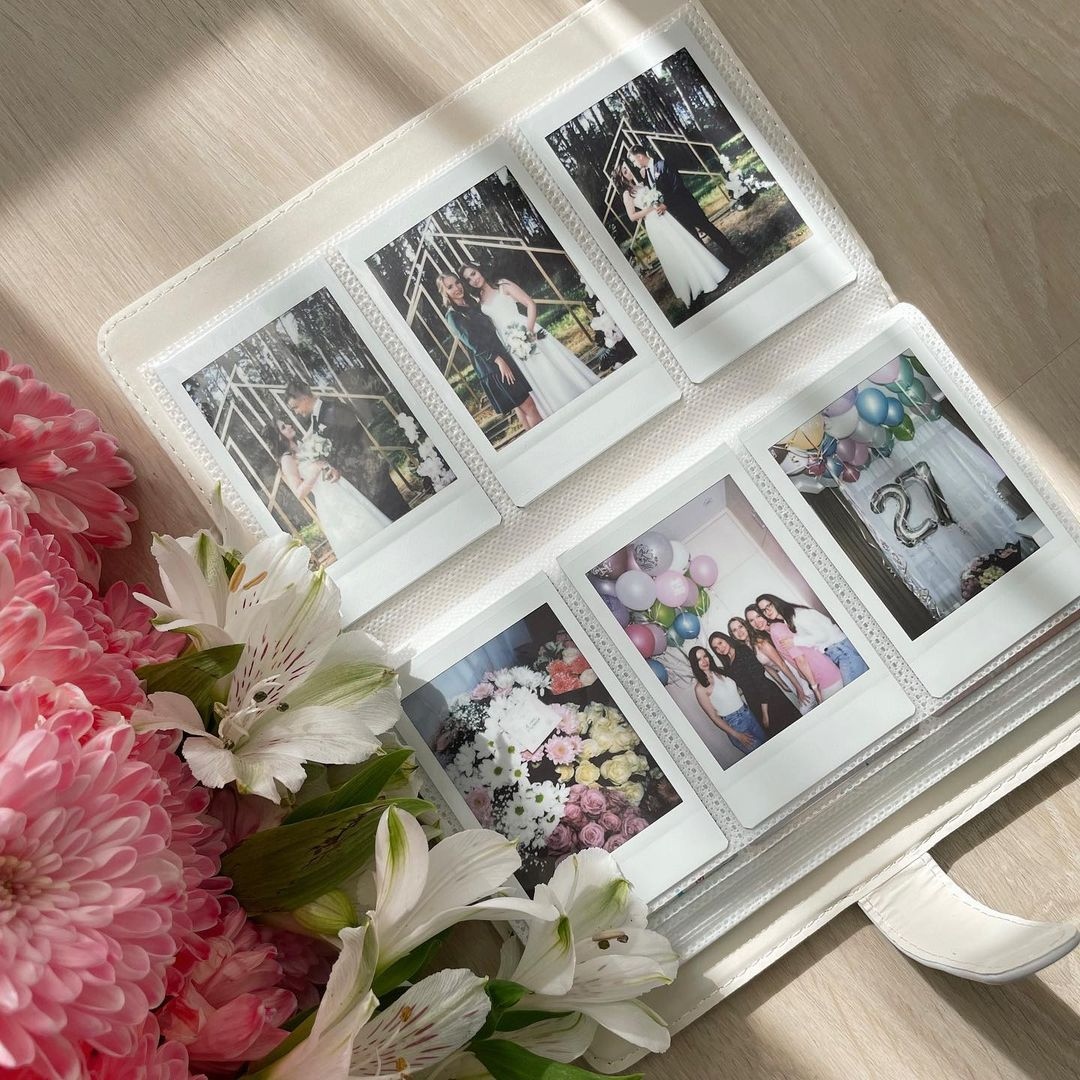instax's tweet photo. @kseniya_lakre with the cutest photo album mems 🥹🥰💖. Let us know in the comments where you store your mini prints 💖

🖼️ Source: @kseniya_lakre
.
.
.
#DontJustTakeGive
#InstaxMini12
#CreativityIsIntheAiR
#TheBestMemories https://t.co/kpU2VDTAv7