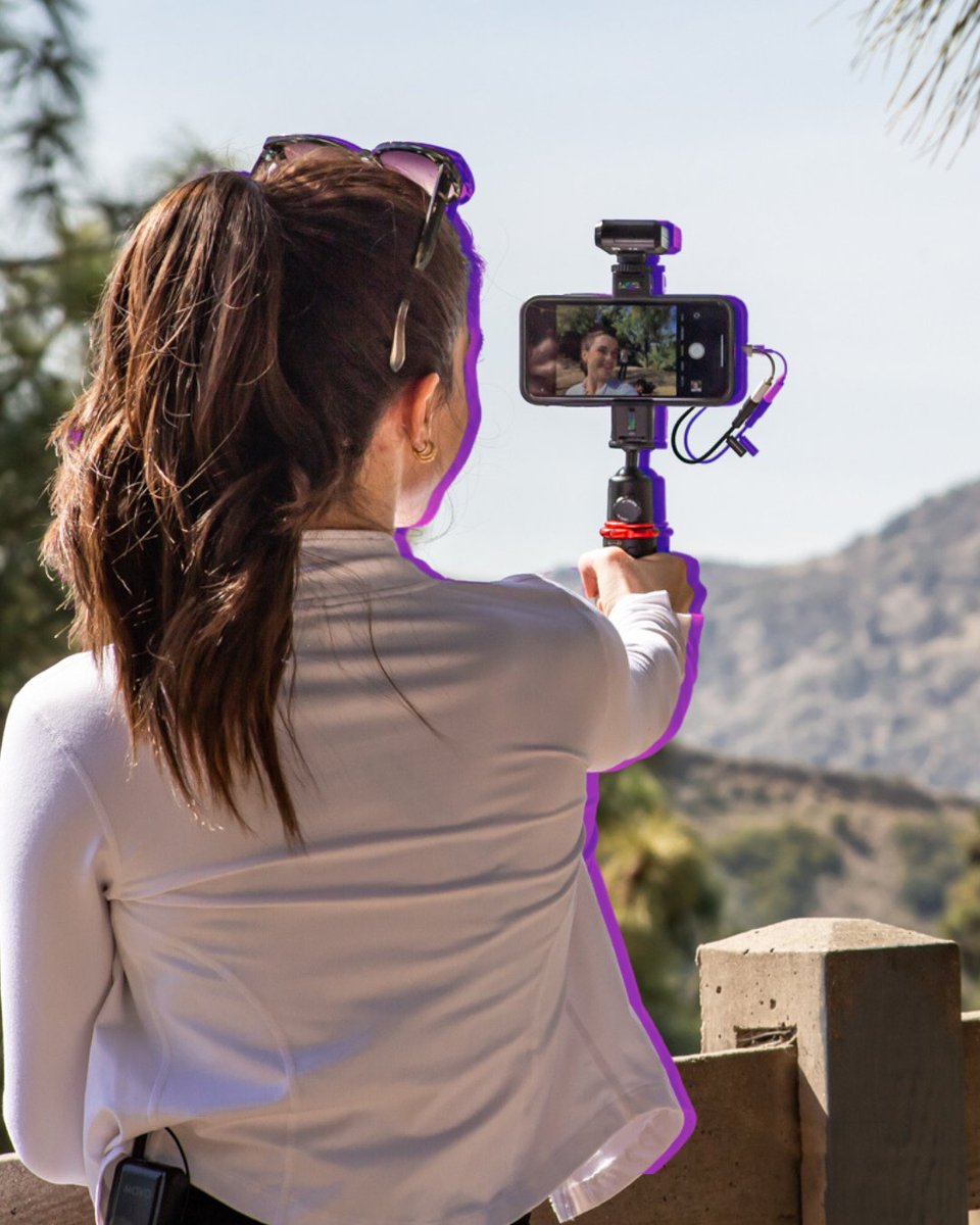 movophoto's tweet image. The average human attention span is 8.25 seconds, which is not a lot of time to make a captivating first impression ⏲️

Begin your #vlog with a BANG. Your intro needs an interesting hook to encourage your viewers to keep watching, OPEN THREAD!

#vloggingtips #vlogging #video