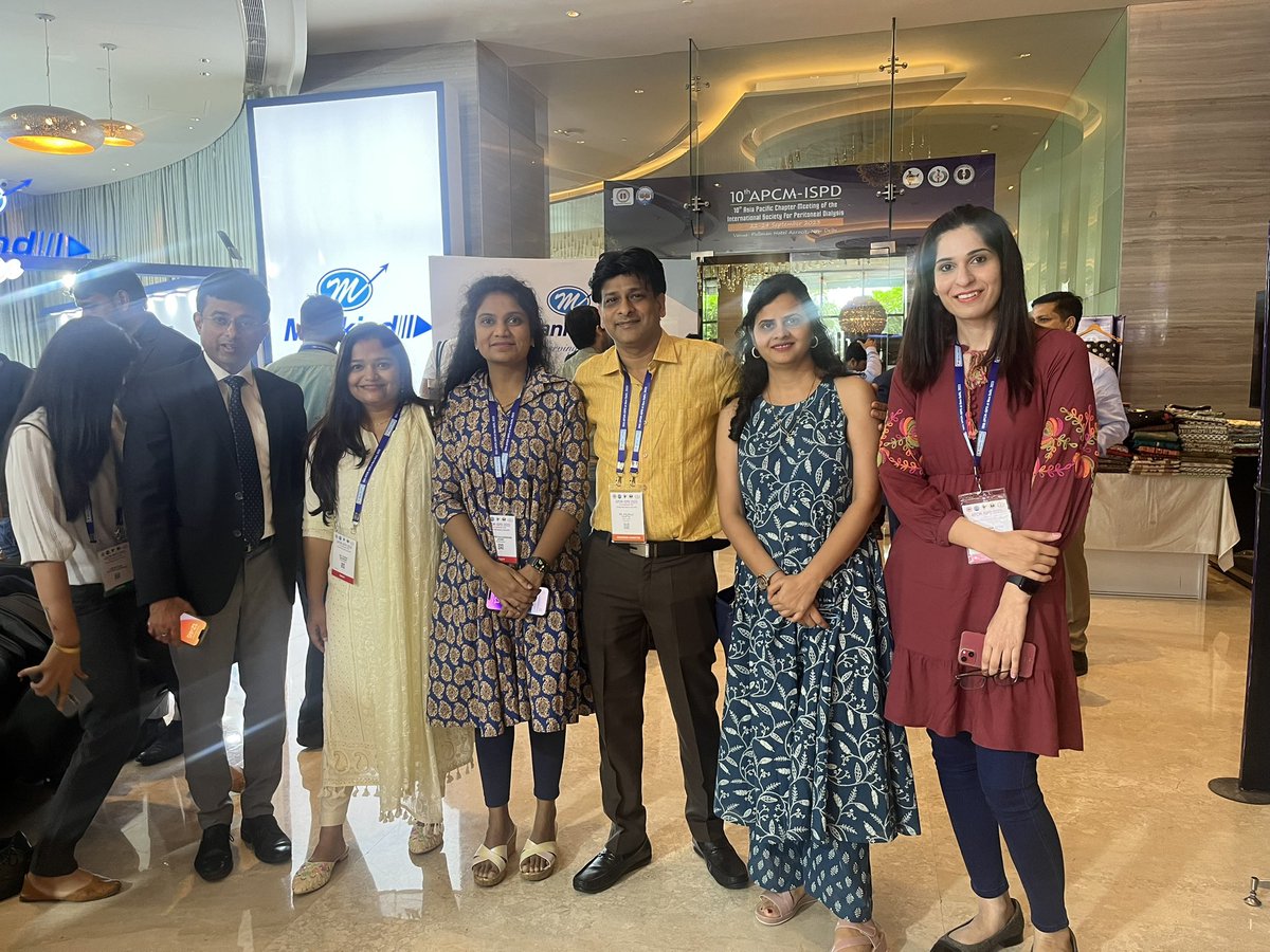 purvabavikar's tweet photo. Lovely meeting PD enthusiasts from all over the country. @medinaveenkuma5 @TNesam @drpriyajohn @priti899 @JasmineNephro @BeheraVineet @VinBhargava (Courtesy- ISPD-APCM Organisers) #ISPD23 https://t.co/8rE9pYSQ3e