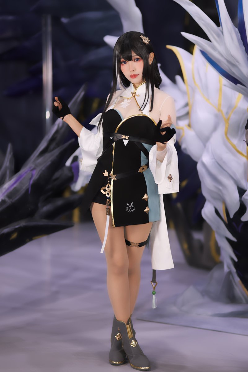 2023/09/24　東京ゲームショウ2023
KuroGamesブースにて　Elyさん（@Ely_eee ）
鳴潮　白蓮

日本では撮影する機会がなかなか無いので、撮影出来て本当に良かったです！
立ち振る舞い、雰囲気、どれも最高に美しくて素敵でした✨
本当にありがとうございました😊

#東京ゲームショウ2023 #鳴潮 https://t.co/nlGeWbEGlQ