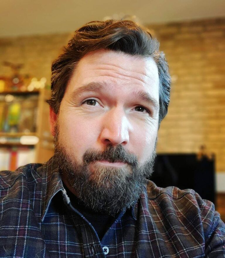 Bryan Alexander (@bryanalexander) on Twitter photo What is ungrading? Why and how might academics use it?
Join us this Thursday as the Future Trends Forum hosts Jesse Stommel to explore:
shindig.com/login/event/st…
#FTTE
<a href="/Jessifer/">Jesse Stommel</a>
<a href="/HybridPed/">Hybrid Pedagogy</a>
<a href="/HybridPub/">HybridPed Publishing</a> What is ungrading? Why and how might academics use it?
Join us this Thursday as the Future Trends Forum hosts Jesse Stommel to explore:
shindig.com/login/event/st…
#FTTE
<a href="/Jessifer/">Jesse Stommel</a>
<a href="/HybridPed/">Hybrid Pedagogy</a>
<a href="/HybridPub/">HybridPed Publishing</a>