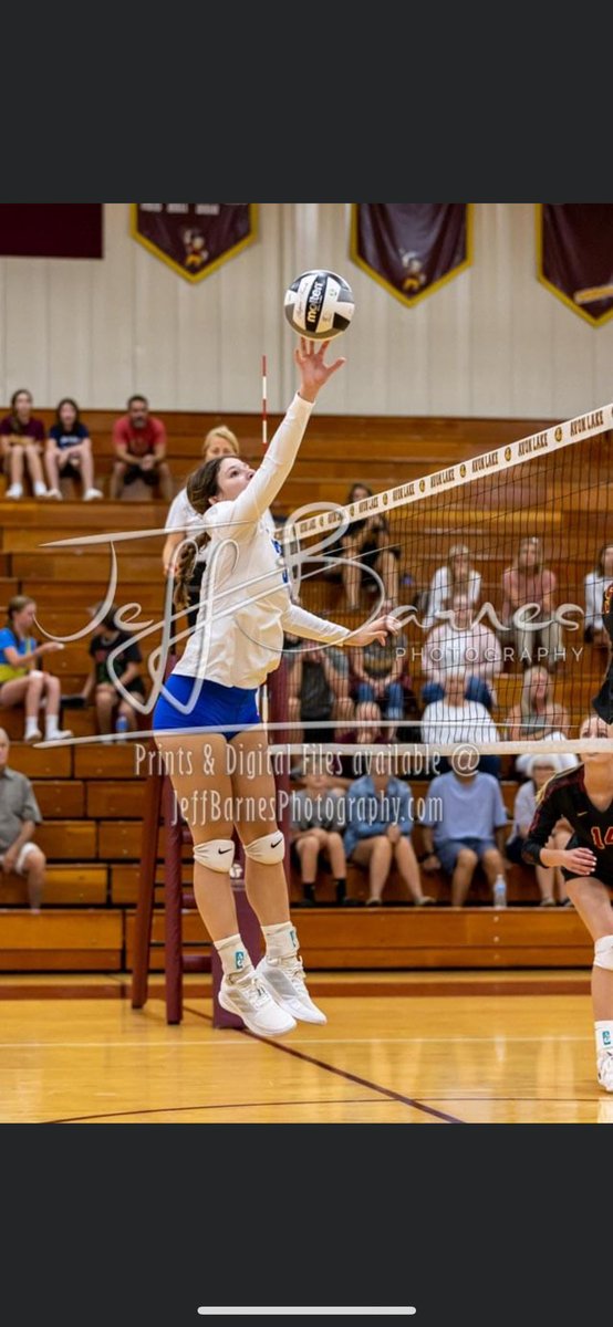 FIRST UP IN OUR SENIOR SPOTLIGHT….

KATE DOLIN
🔹#4
🔹middle hitter
🔹 two year varsity starter 

#GoMiddies