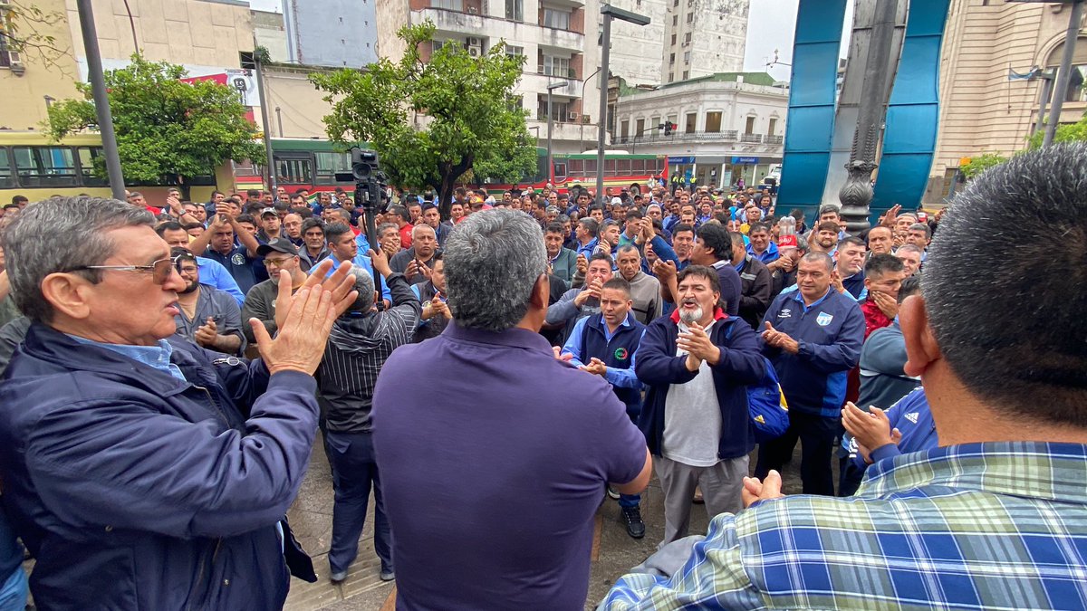 [ÚLTIMO] mañana circularan con normalidad los colectivos 

👉🏼 compás de espera del gremio de la UTA

⏰ a las 18:30 se volverán a reunir mañana para definir pasos a seguir 

👉🏼 esperarán si hay novedades del Gobierno o los empresarios nucleados a la AETAT 

📻 #LaPicadita 92.7