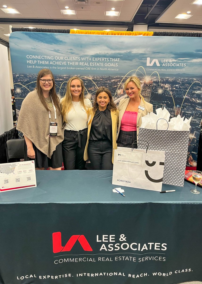 Lee & Associates is proud to be a @CREW_Network Premier Lead Partner, and had a fantastic time at last week's CREW Convention in Atlanta, GA learning about the latest trends and empowering #WomenInCRE! 

#LeeAssociates #CREWNetwork #CREWConvention #CRE