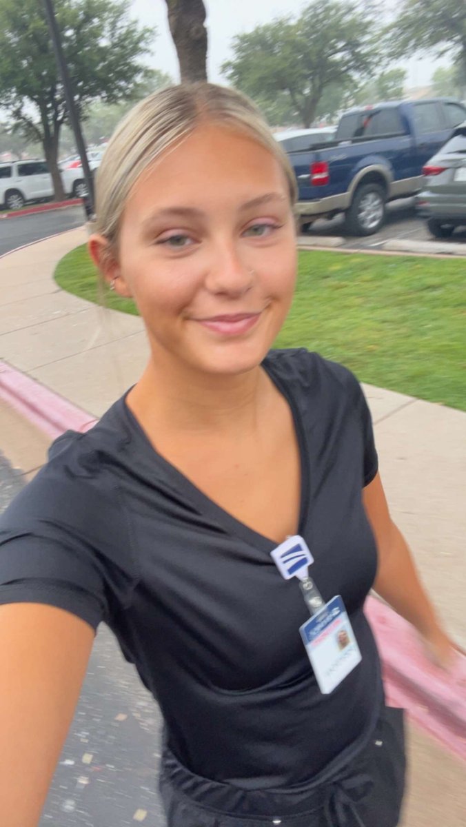 BeckyEanes's tweet photo. Happy National Daughter’s Day! This girl works many jobs, has an internship, is co-captain of the HSU cheer team and is a member of the HSU Honors college! We love you! @peytonannn @MicahEanes @CCHSCoachEanes @HSUTX @HSUAthletics #NationalDaughtersDay https://t.co/oksoQQlyy5