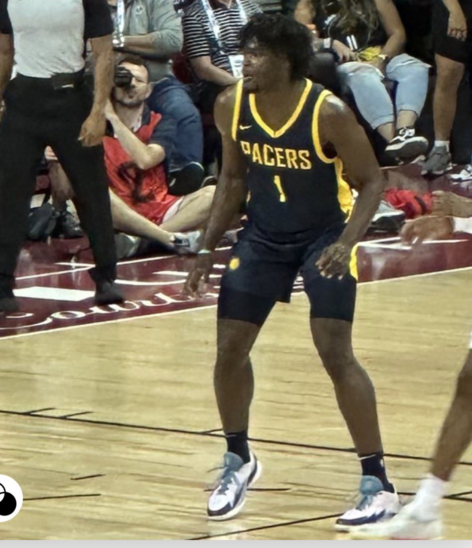 waynec0le's tweet photo. This summer I got to to see/cover Jarace Walker of @TeamThrillUAA. It’s proof for the kids in Baltimore that hard-work and hitting the books can take you places.
-
#nbasummerleague
#TeamThrill
#Baltimore | #LasVegas
#underarmour
#Pacers | #BoomBaby | #nba https://t.co/lbSyGgDIIY