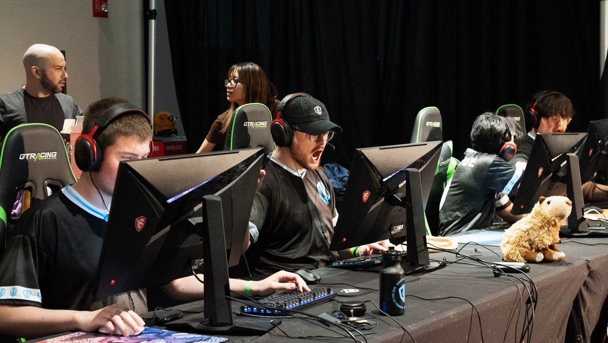 Knights Arena tweet media