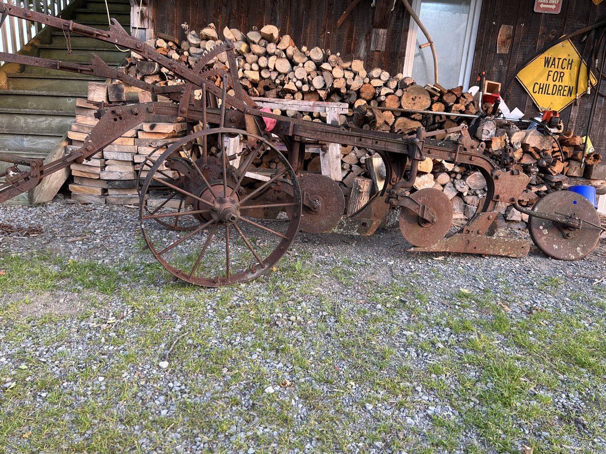 Anyone out there know much about old International plows, or knows someone who does know, hoping to pull it with my steel wheeler