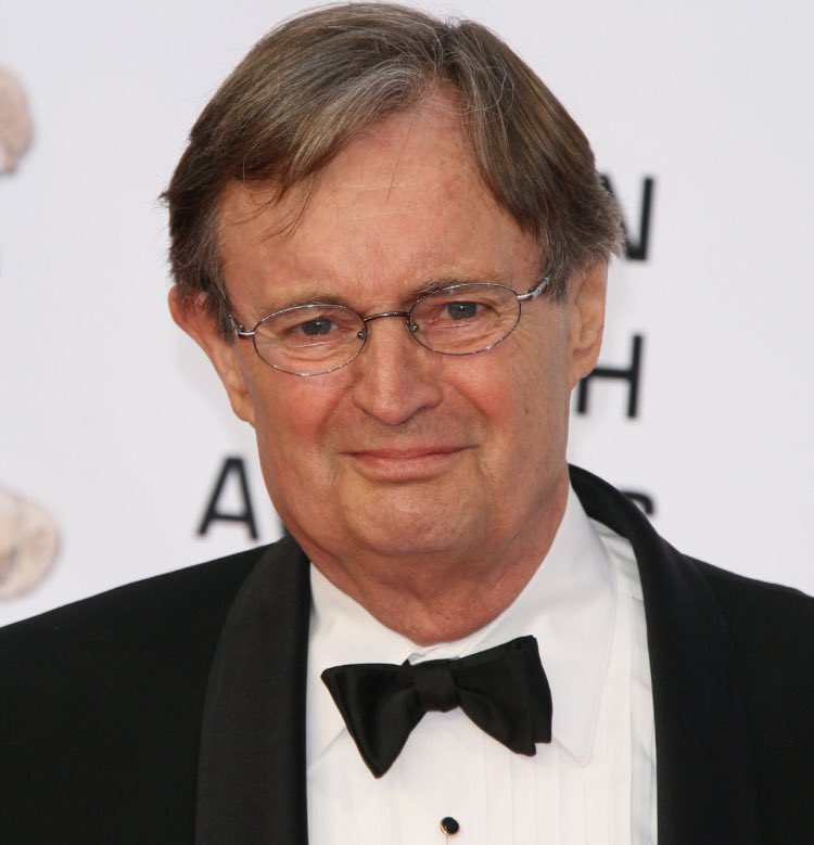 gustavopierral's tweet photo. Se nos marcha a los 90 años de edad , David McCallum  ( Illya Kuryakin ) el compañero  de “ Mister Solo “ “El Agente de CIPOL “ una serie de tv de los 60 / 70 https://t.co/IfGvaqUNqu