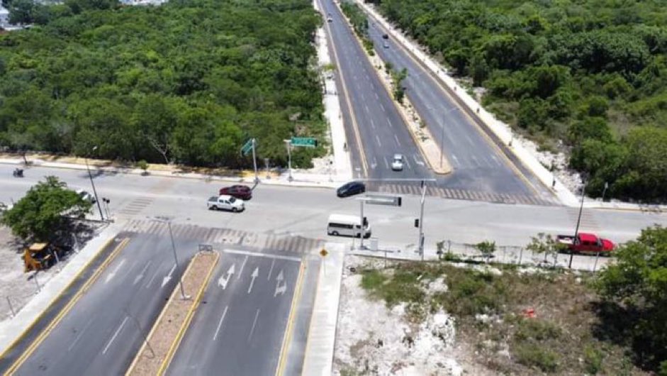 GlodeJo07's tweet photo. La 4T presenta:

Carreteras del bienestar https://t.co/i7jaSLKboN