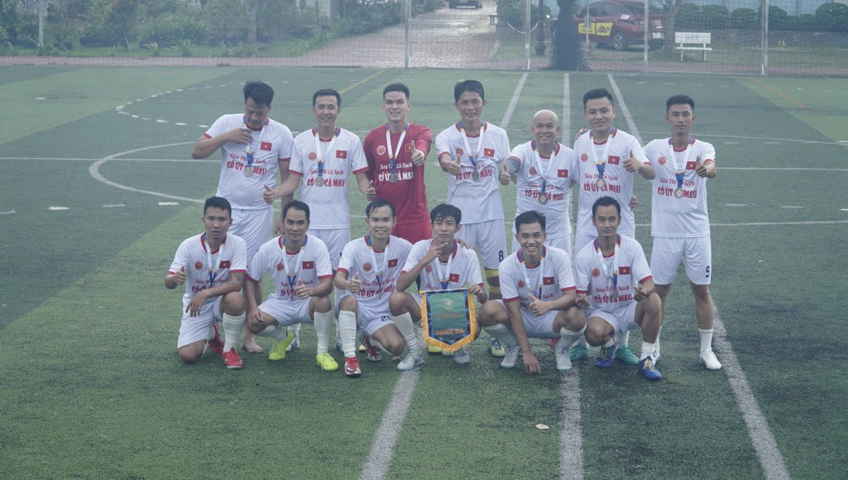 lachinhan's tweet image. Cuối tuần lại có huy chương mọi người ơi. 45t rồi nhưng vẫn còn chạy tốt ⚽️⚽️⚽️
#football #myfun #S11