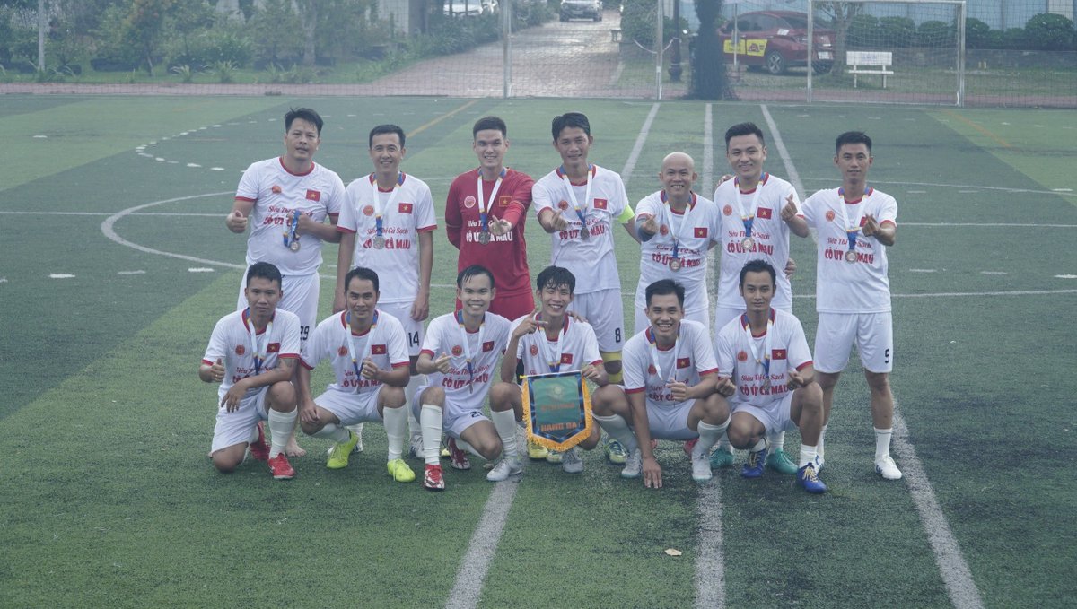 lachinhan's tweet image. Cuối tuần lại có huy chương mọi người ơi. 45t rồi nhưng vẫn còn chạy tốt ⚽️⚽️⚽️
#football #myfun #S11