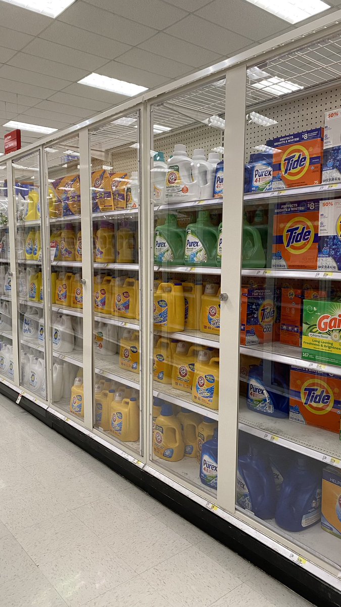 AmandaTheEditor's tweet photo. Here’s @Target clearly saying IDGAF about social emotional disabilities. Waiting for an employee and then having to make a split second decision on a product? That’s literally hell for introverts, people with autism, social anxiety, etc. #DisabilityRights https://t.co/138aYHmsZ0