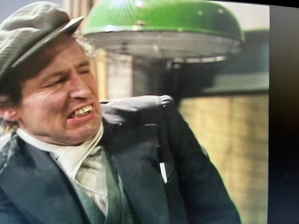 NottmTARDIS's tweet photo. Watching The Green Death episode 2 with commentary from @HadokePodcasts https://t.co/ALGcZMiOWQ