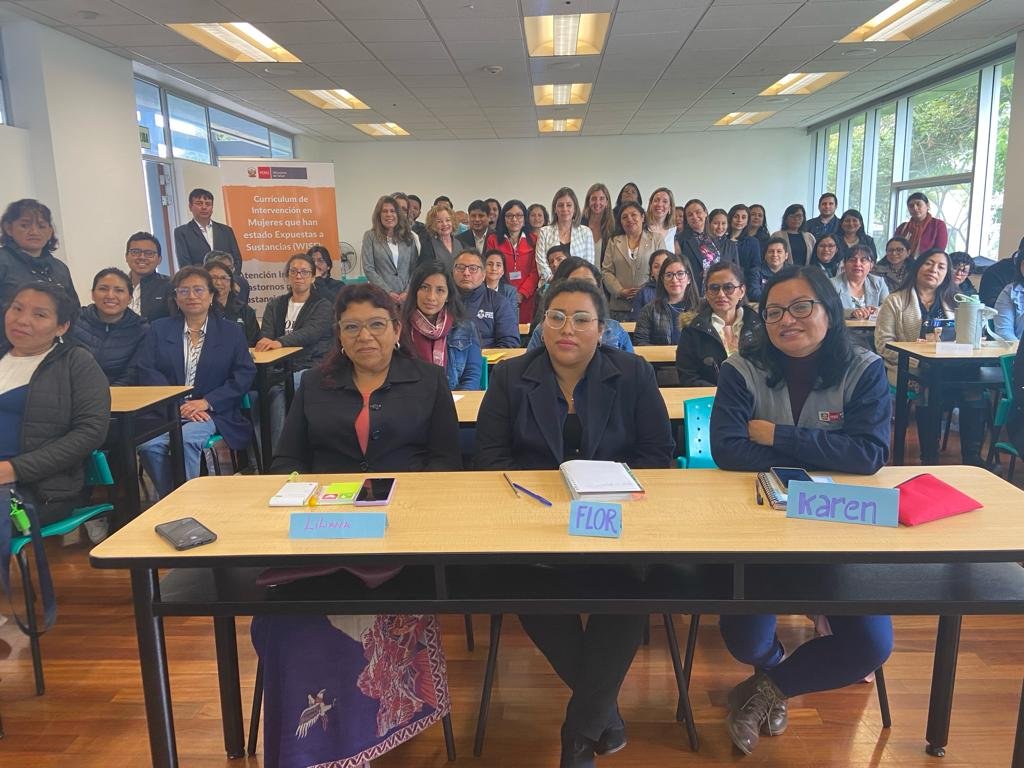 CICAD_OEA's tweet photo. La @CICAD_OEA organiza la Capacitación de Capacitadores del Currículum de Intervención en Mujeres que han estado Expuestas a Sustancias (WISE), en el marco de la Reunión Anual de @issupperu en Lima del 25 al 29 de septiembre, 2023. @USAmbOAS @StateINL @issupnet @oea_peru https://t.co/Va4He4rfgK