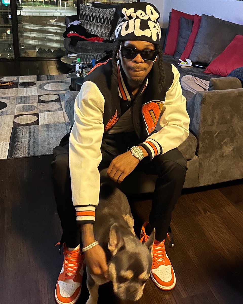 NM3trim's tweet photo. Time gone tell ⏳⏰💰 https://t.co/of9TrttC3s