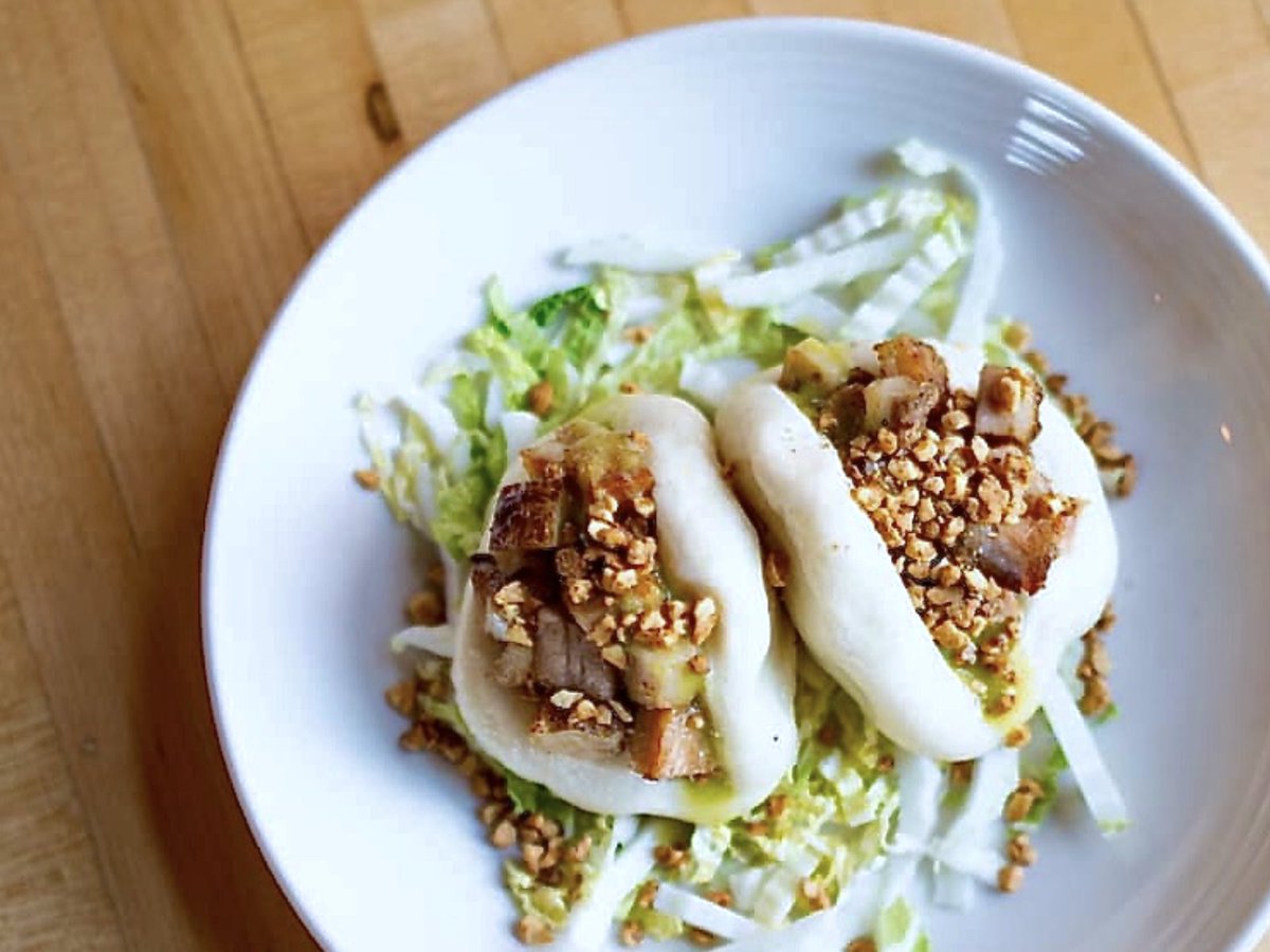 LoFredrich's tweet image. It's #Week39 and peak season for local produce. That makes it the perfect time to dine at @BraiseLocalFood in Walker's Point #52Restaurants dlvr.it/SwbCgx