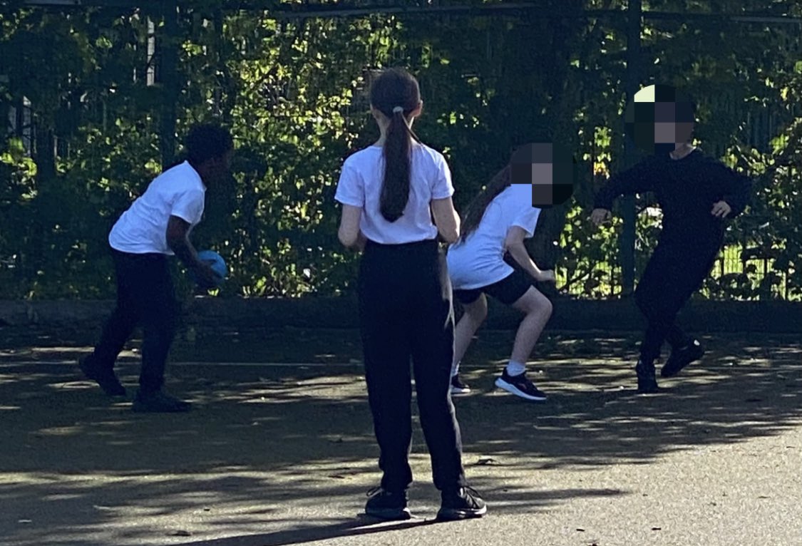 BealValePrimary's tweet photo. In PE, Year 6 have been learning netball skills. This morning we played a game to apply the skills we had a learnt about attacking and defending. Excellent participation from all. #getset4pe @GetSet4Ed https://t.co/p16SqkP5Rs