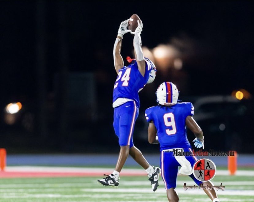 Devin24Ruthefo's tweet photo. https://t.co/7FuugienCX
^^1-5 game film @_la23 @CoachCSmithBHS @TNSelect7V7 https://t.co/IJaukNXyrx