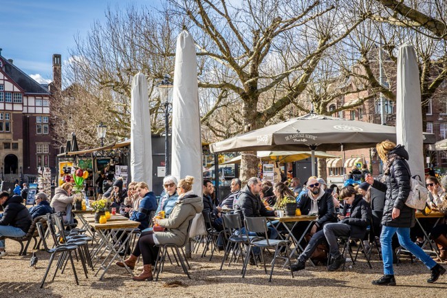 🏡 Vul ook de buurtvragenlijst van Stadsdeel Zuid in. 

We willen graag jouw mening horen. Wat gaat er goed in Zuid en wat kan beter? Alvast bedankt! 👇
amsterdam.nl/onderzoek/zuid