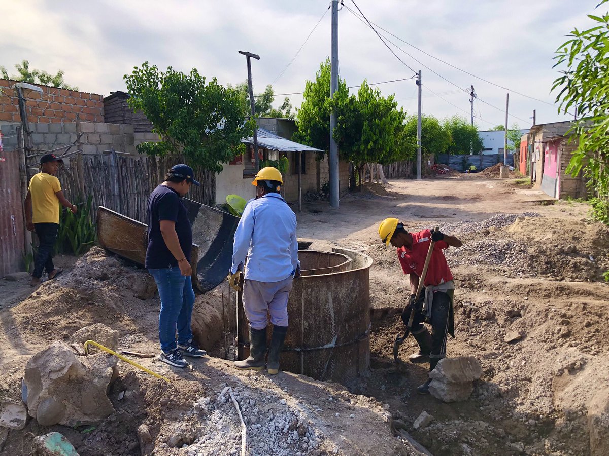 copey_el's tweet photo. Obra que impactará el indicador de cobertura, este barrio contará con el 100% del alcantarillado sanitario, es importante mencionar que esta obra hace parte del ramillete de obra que dejará la administración de las oportunidades por medio de las Empresas públicas de El Copey. https://t.co/5urX6rVDh8