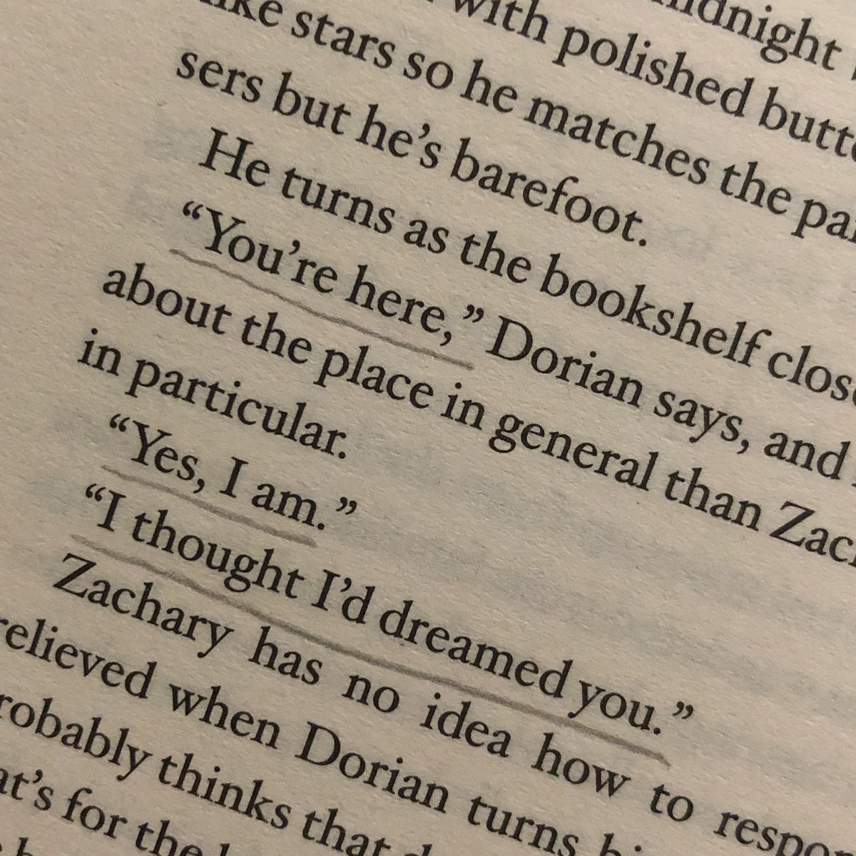 ця книжкааааааааааа