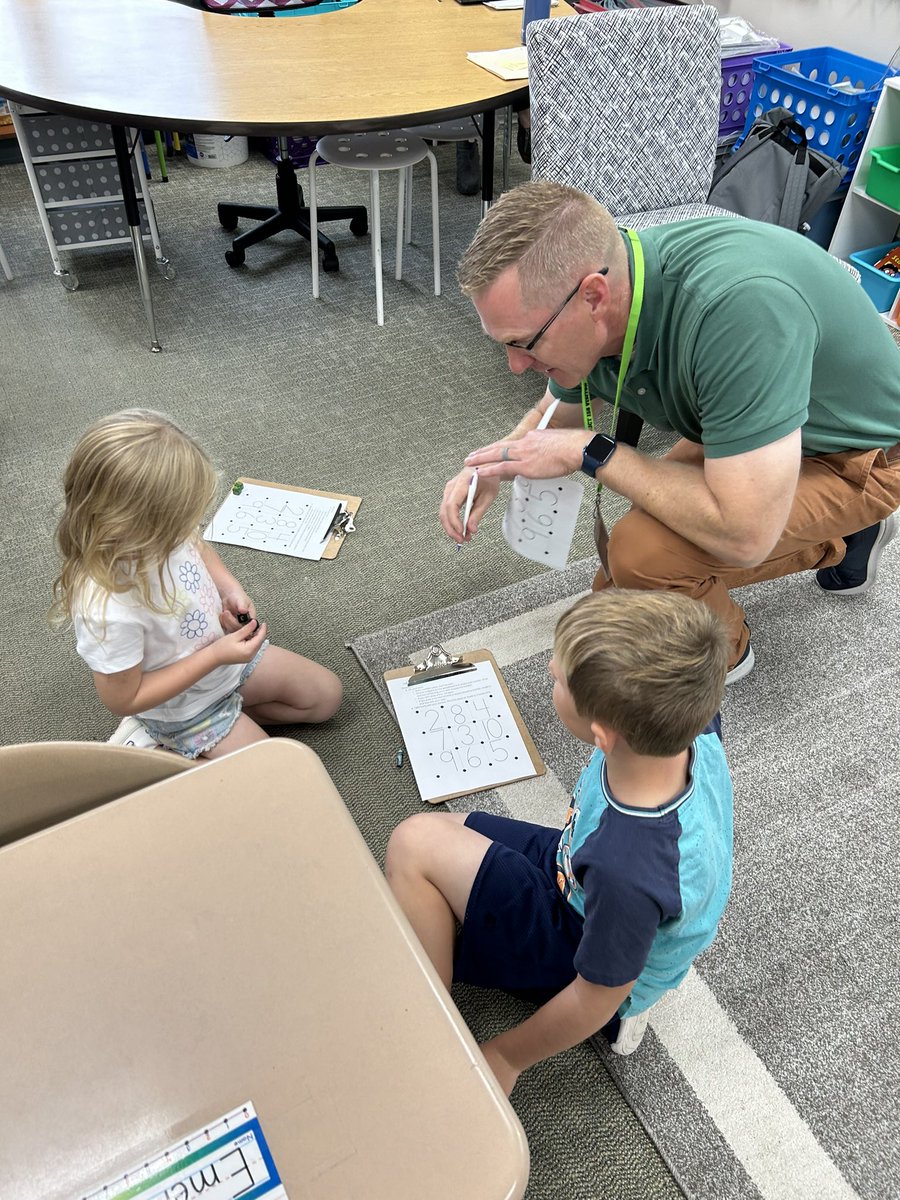 PaulaMoan1's tweet photo. Model math lessons @Dist158 for Illustrative Math.   Great hands on professional learning for our staff with time to reflect and debrief! @mathinstitutewi https://t.co/dZrmeNu14b
