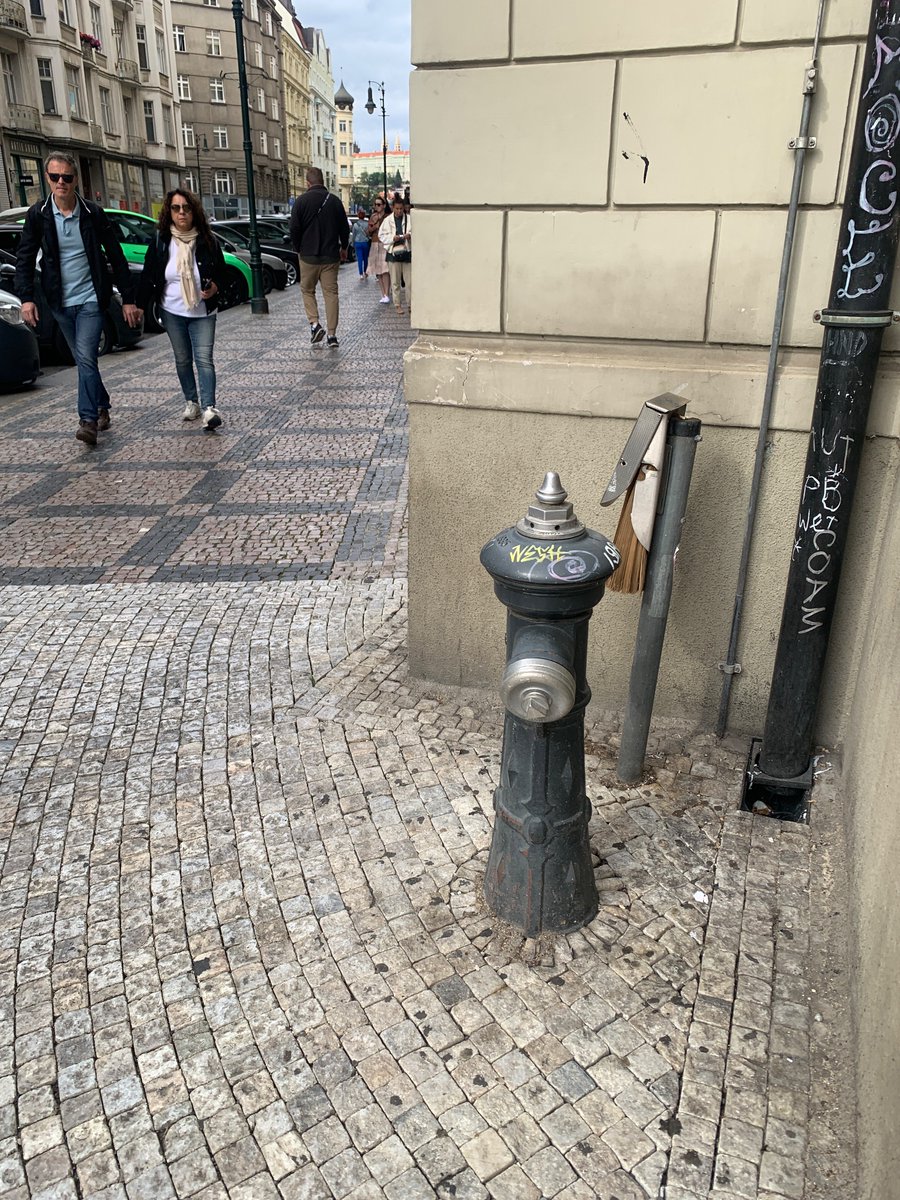 FireHydrantFun tweet picture
